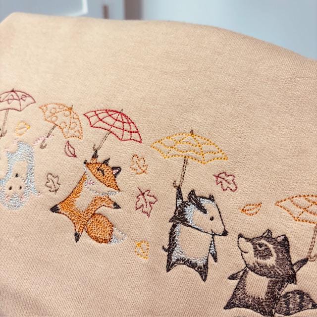 Embroidered Woodland Animals Sweatshirt: Medium 42” Chest